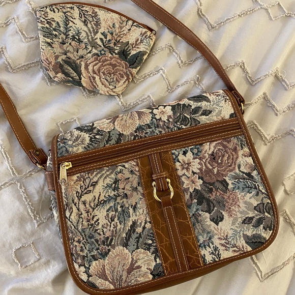 retro floral tapestry purse and pouch - Picture 2 of 15